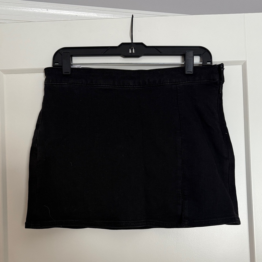 American Eagle Outfitters Black Jean Skort